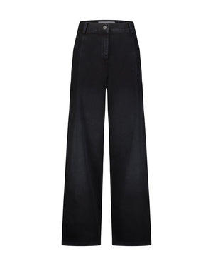 CLASSIC JEANS