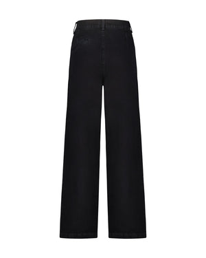 CLASSIC JEANS