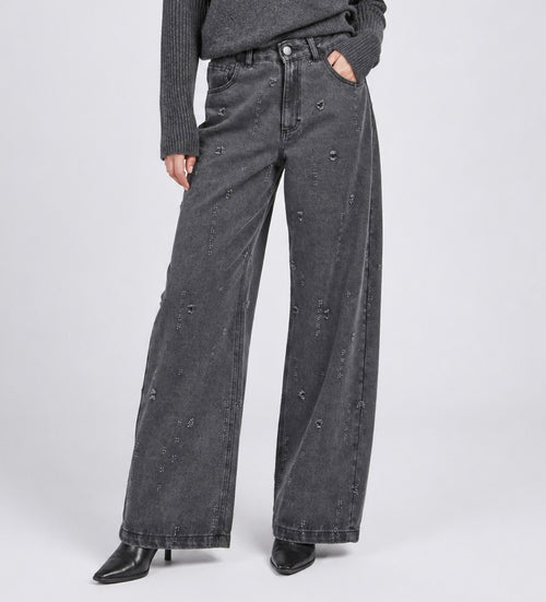 JEANS CON ROTTURE
