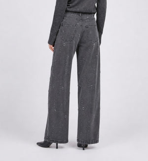 JEANS CON ROTTURE