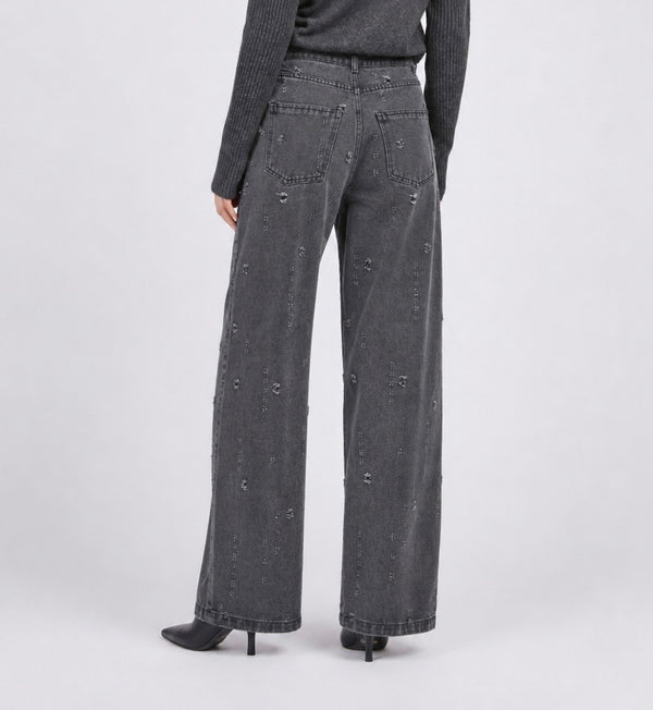 JEANS CON ROTTURE
