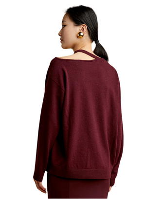 SWEATER WITH CUT OUT