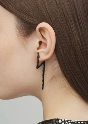 FLASH EARRINGS BLACK (722209079356)